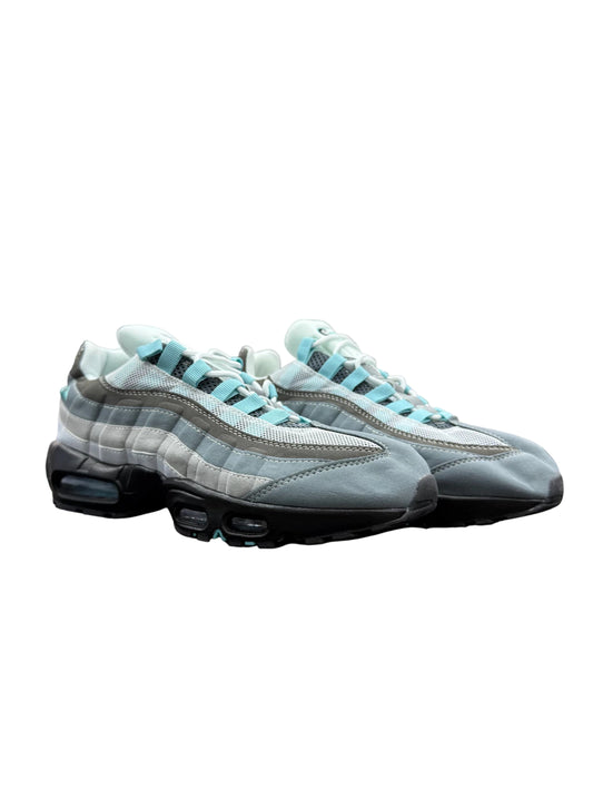Air Max 95 “Azul Bebê"