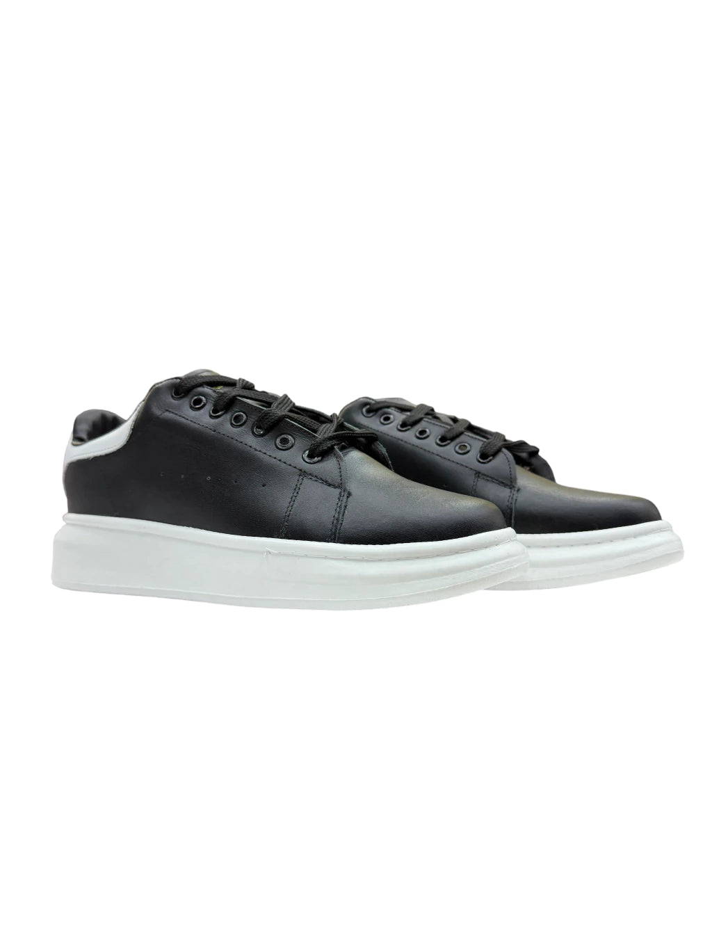 Alexander McQueen Black/ White